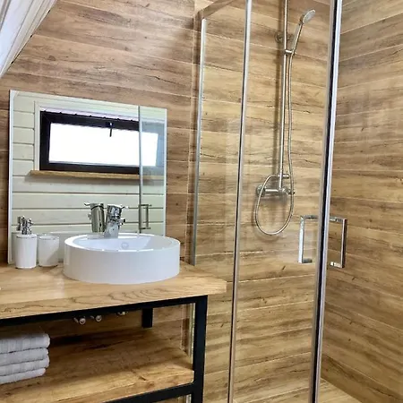 Chalet тихий куточок