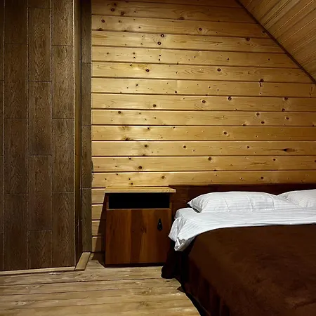 тихий куточок Izki