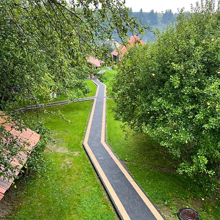 Chalet тихий куточок Izki