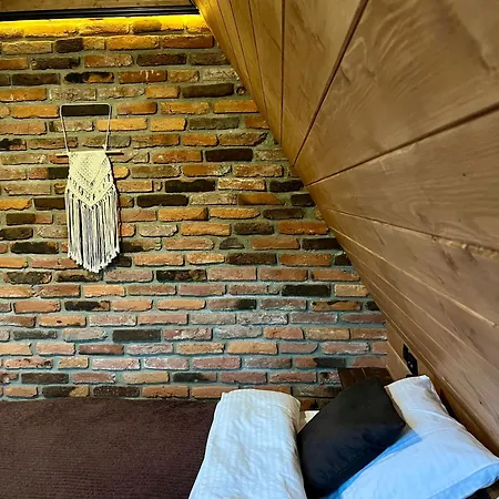 тихий куточок Izki