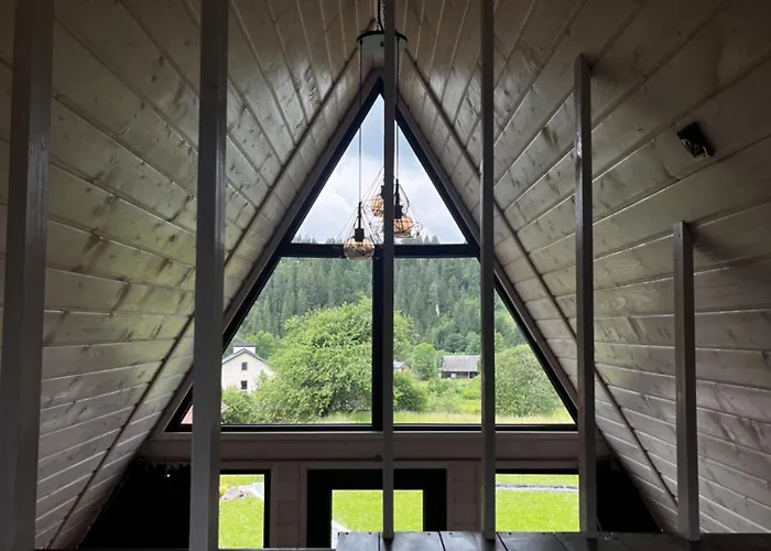 Chalet тихий куточок *